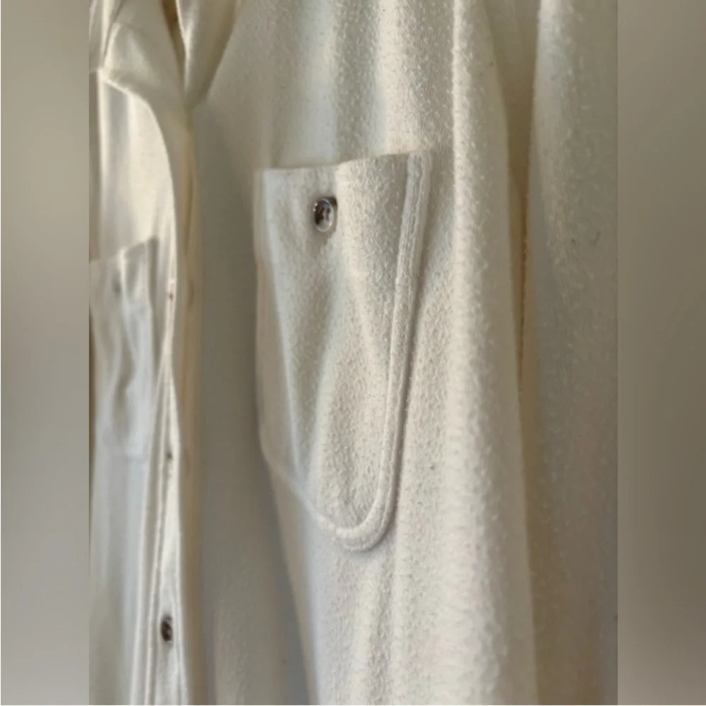 Faherty Legend Sweater Button Down Shirt in Oatmeal Size S - Picture 11 of 11